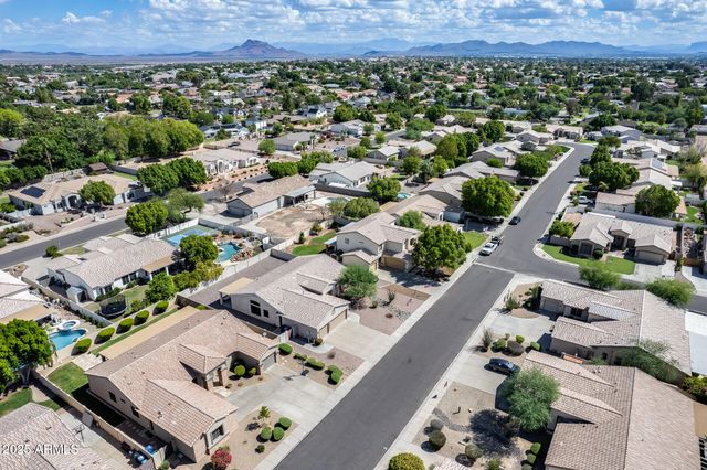 1715 E KENWOOD Street, Mesa, AZ 85203