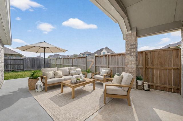 15602 Baronial Castle, Humble, TX 77346