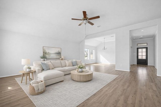 15602 Baronial Castle, Humble, TX 77346