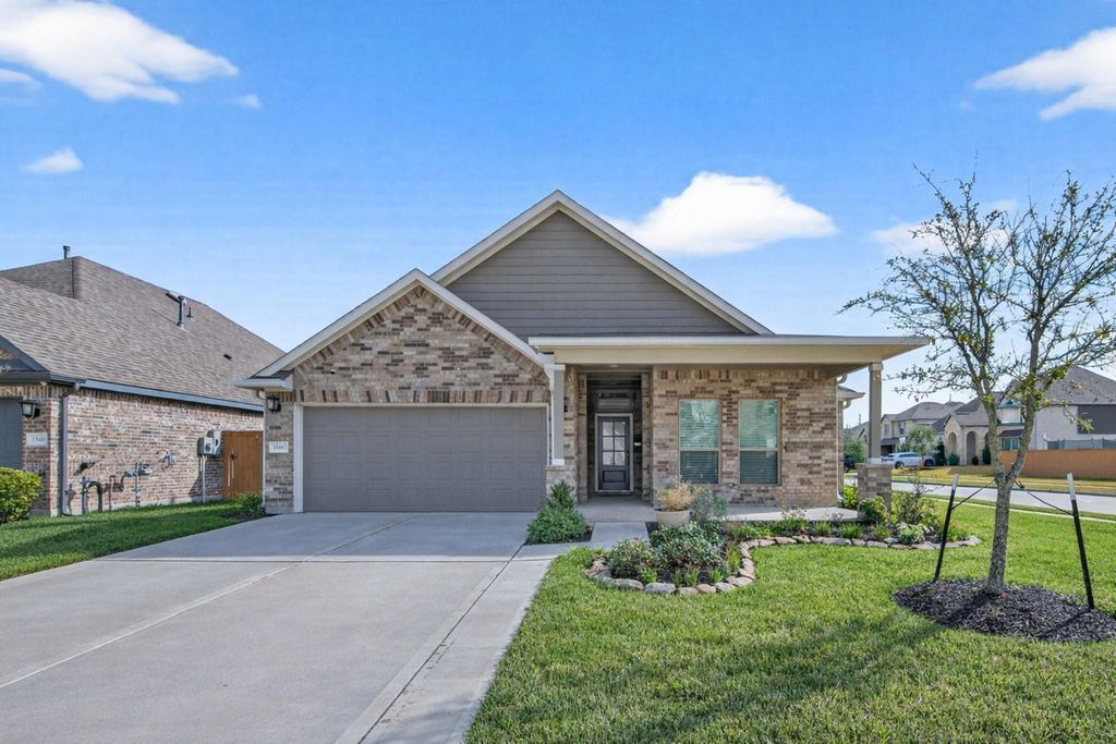 15602 Baronial Castle, Humble, TX 77346