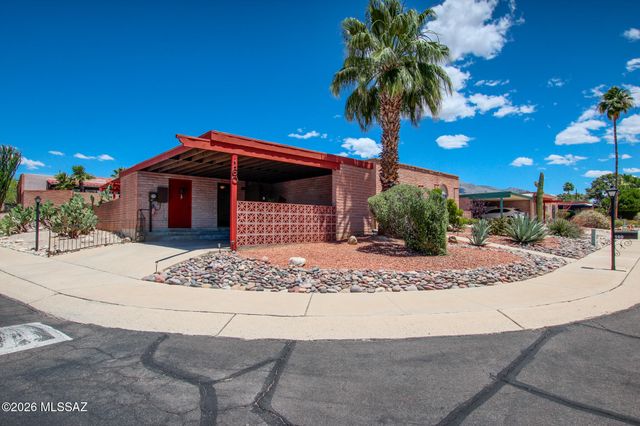 160 W Vista Grande Drive, Tucson, AZ 85704