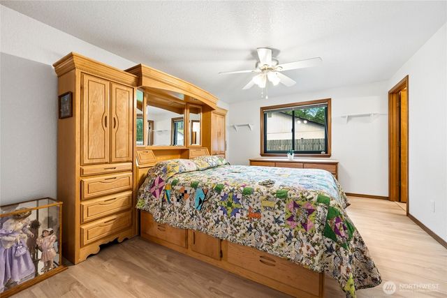 4627 SE Indian Summer Drive, Olympia, WA 98513