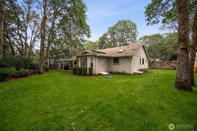 4627 SE Indian Summer Drive, Olympia, WA 98513