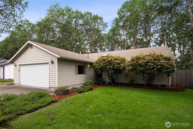 4627 SE Indian Summer Drive, Olympia, WA 98513