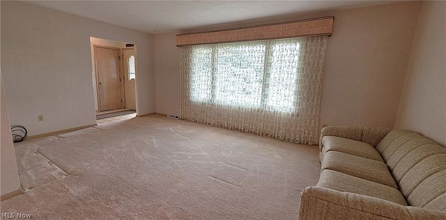 5911 Ralston Drive, Parma, OH 44129