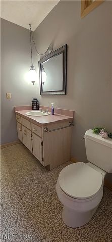 5911 Ralston Drive, Parma, OH 44129