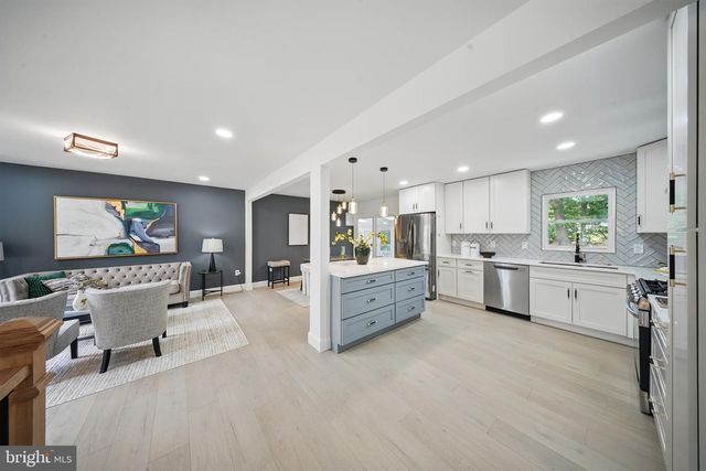 4403 ECHO CT, Woodbridge, VA 22193