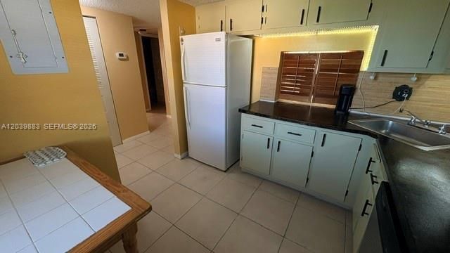 9200 SW 3rd Street 111, Boca Raton, FL 33428