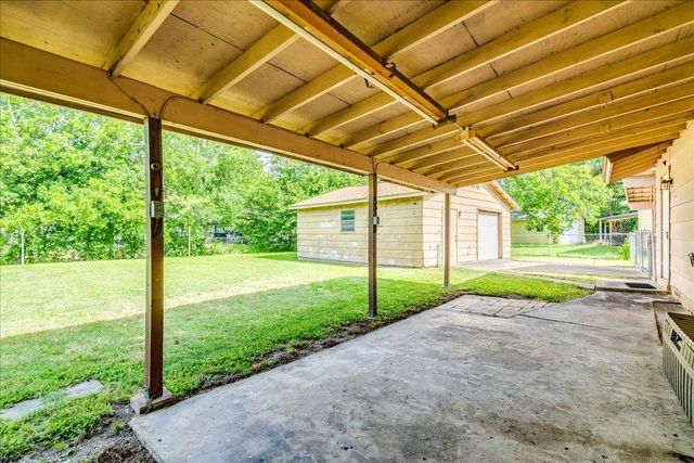 6626 Isabelle DR, Austin, TX 78752