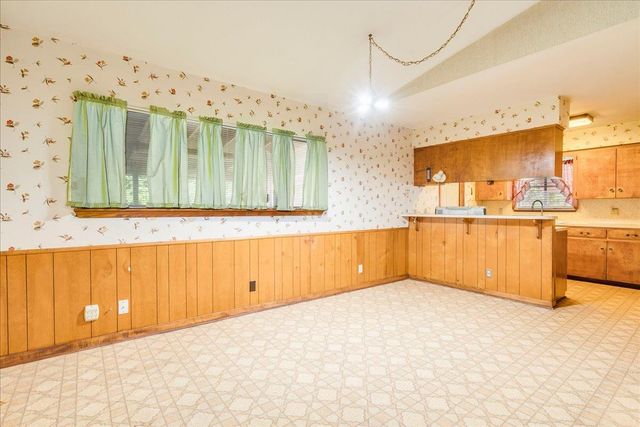 6626 Isabelle DR, Austin, TX 78752