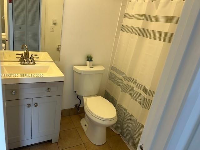 9173 NW 1st Court 202, Pembroke Pines, FL 33024