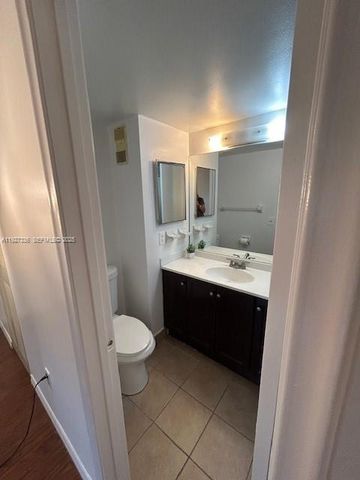 9173 NW 1st Court 202, Pembroke Pines, FL 33024