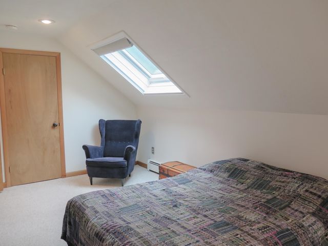 363 Page Hill Road, New Ipswich, NH 03071