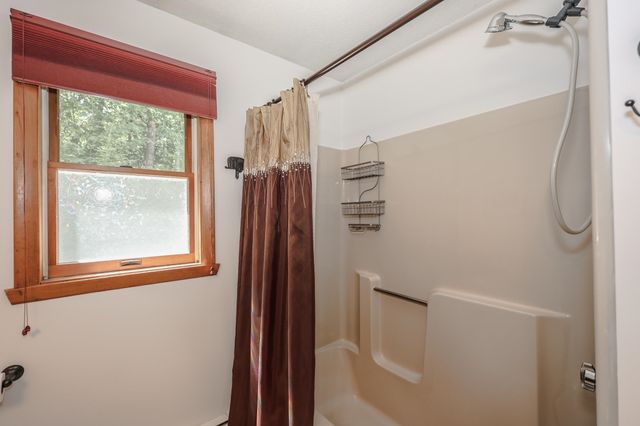 363 Page Hill Road, New Ipswich, NH 03071