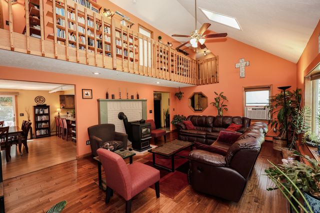 363 Page Hill Road, New Ipswich, NH 03071