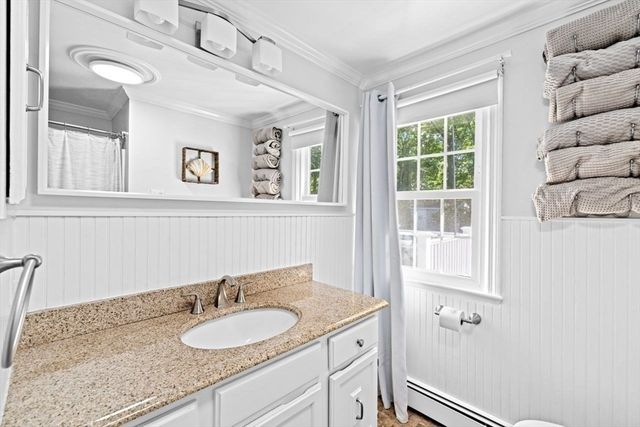 15 Surrey Ln, Sandwich, MA 02563