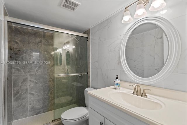 691 S Hollybrook Dr 26-105, Pembroke Pines, FL 33025