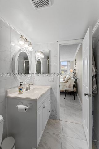 691 S Hollybrook Dr 26-105, Pembroke Pines, FL 33025
