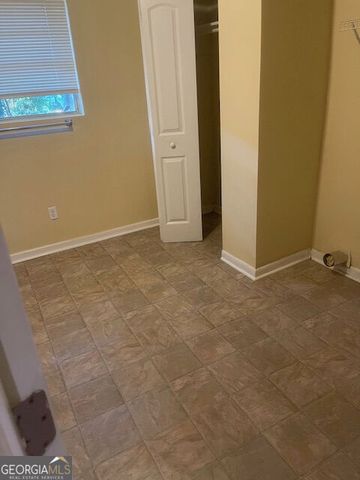93 Forest Road, Stockbridge, GA 30281