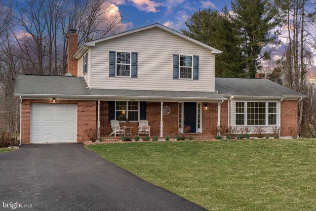 2406 CARROLL MILL RD, Phoenix, MD 21131