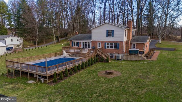 2406 CARROLL MILL RD, Phoenix, MD 21131