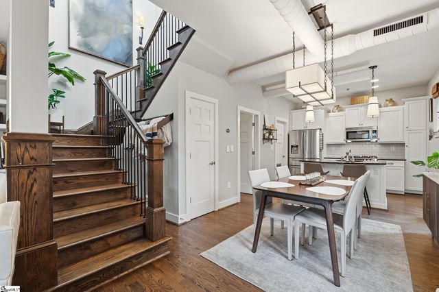 325 Hampton Avenue Unit 106, Greenville, SC 29601