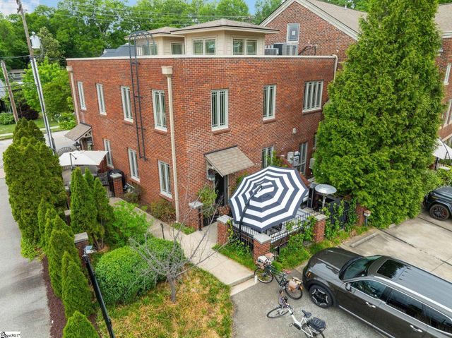 325 Hampton Avenue Unit 106, Greenville, SC 29601