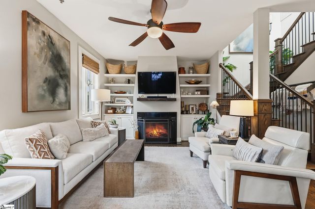 325 Hampton Avenue Unit 106, Greenville, SC 29601