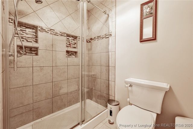 2705 Preston Woods Lane, Fayetteville, NC 28304