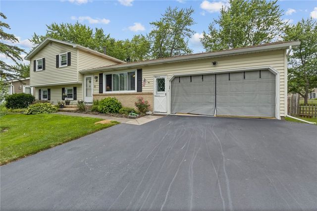 29 Davy Drive, Gates, NY 14624