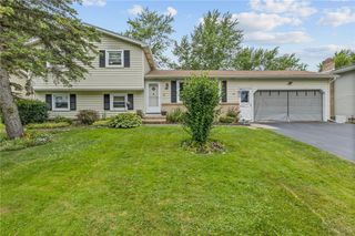 29 Davy Drive, Gates, NY 14624