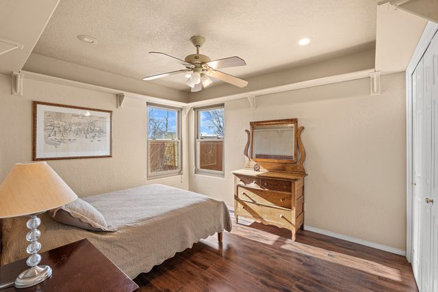 2925 Pueblo Alto, Santa Fe, NM 87507