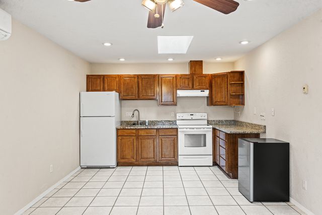 2925 Pueblo Alto, Santa Fe, NM 87507