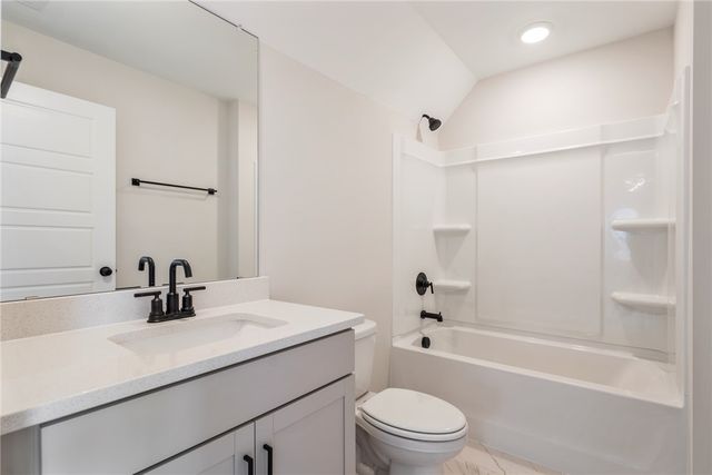 83 Carr Road, Piedmont, SC 29673