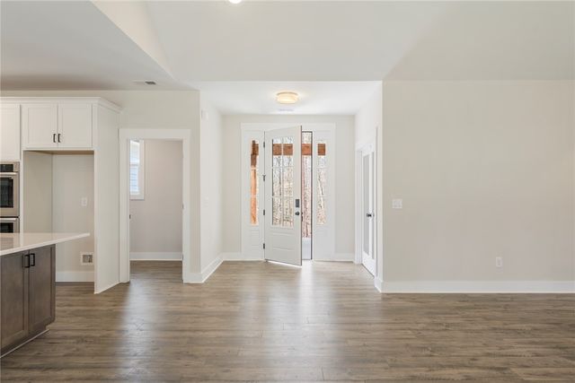 83 Carr Road, Piedmont, SC 29673