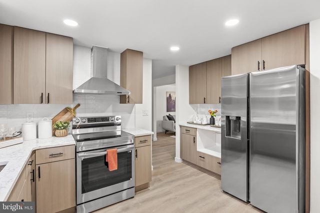 217 GLENVIEW CT, Marlton, NJ 08053