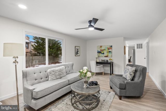 217 GLENVIEW CT, Marlton, NJ 08053