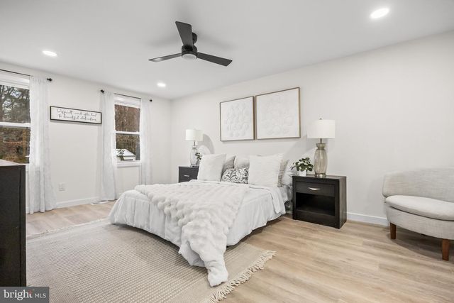 217 GLENVIEW CT, Marlton, NJ 08053