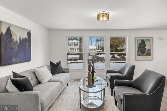 217 GLENVIEW CT, Marlton, NJ 08053