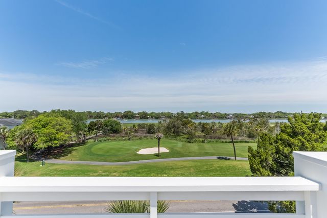 3200 Waterway Boulevard, Isle Of Palms, SC 29451