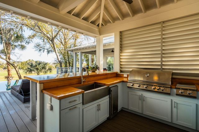 3200 Waterway Boulevard, Isle Of Palms, SC 29451