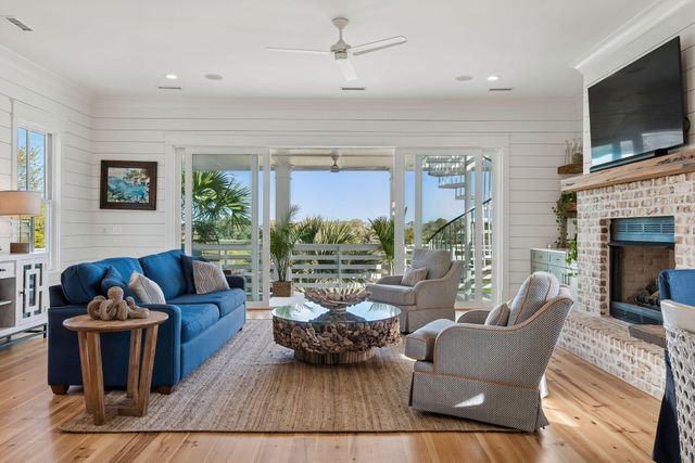 3200 Waterway Boulevard, Isle Of Palms, SC 29451