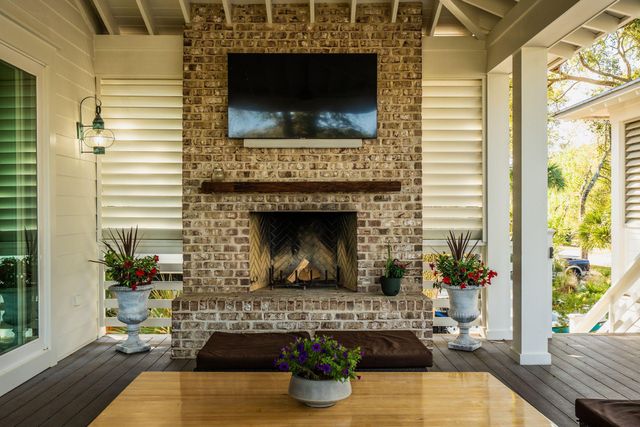 3200 Waterway Boulevard, Isle Of Palms, SC 29451