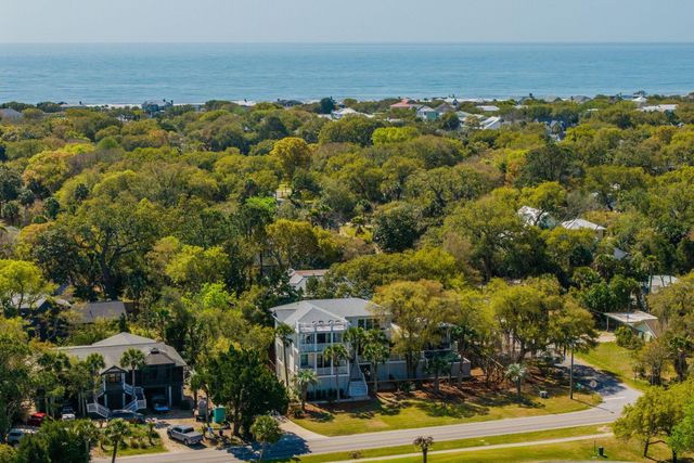 3200 Waterway Boulevard, Isle Of Palms, SC 29451