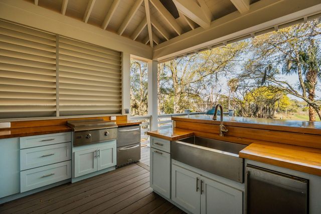 3200 Waterway Boulevard, Isle Of Palms, SC 29451