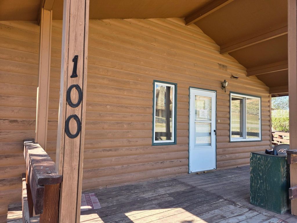 100 Deer Haven Dr, Dubois, WY 82513 photo 2
