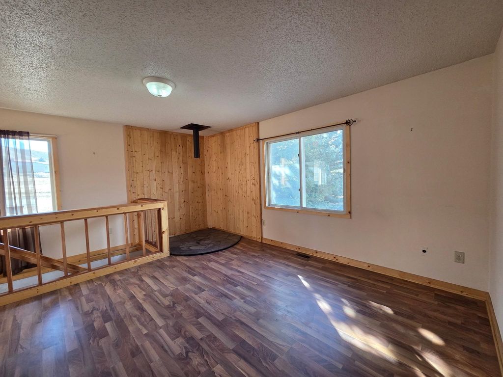 100 Deer Haven Dr, Dubois, WY 82513 photo 3
