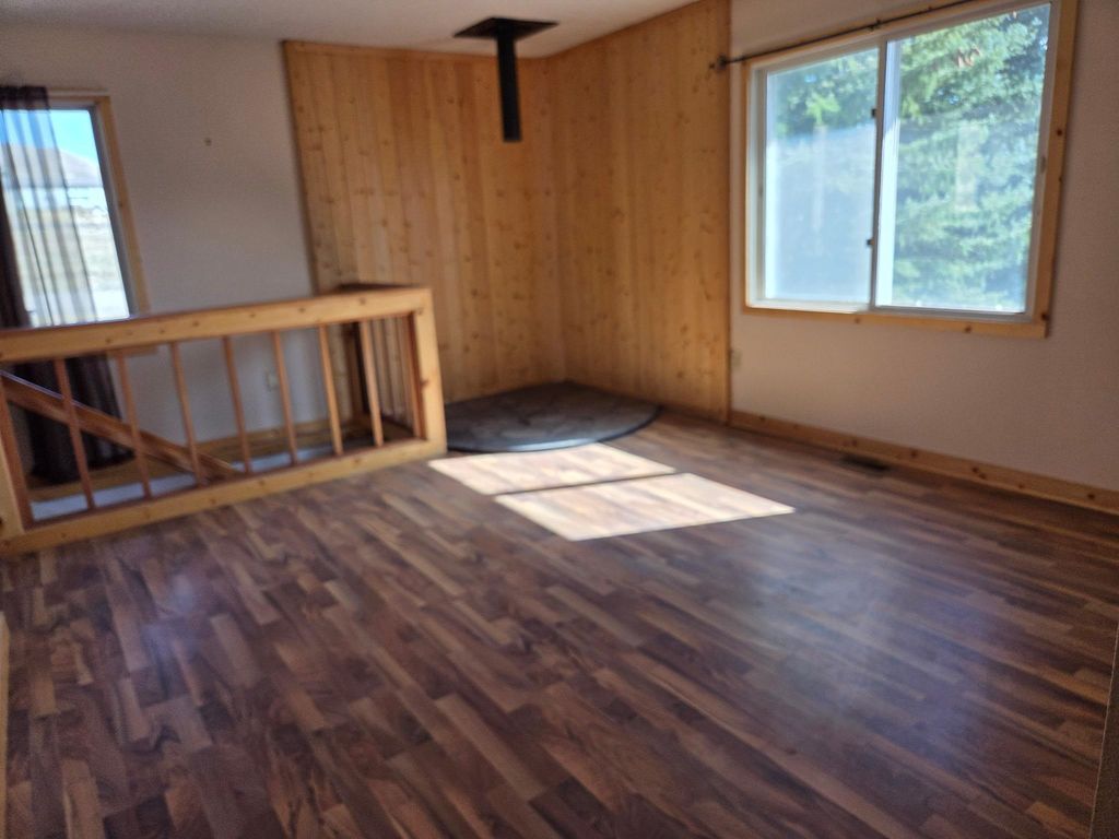 100 Deer Haven Dr, Dubois, WY 82513 photo 5