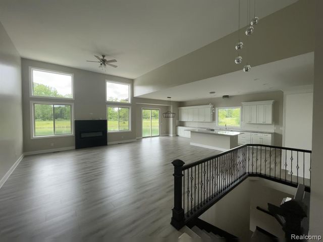 68651 Lake Angela Pointe, Richmond, MI 48062