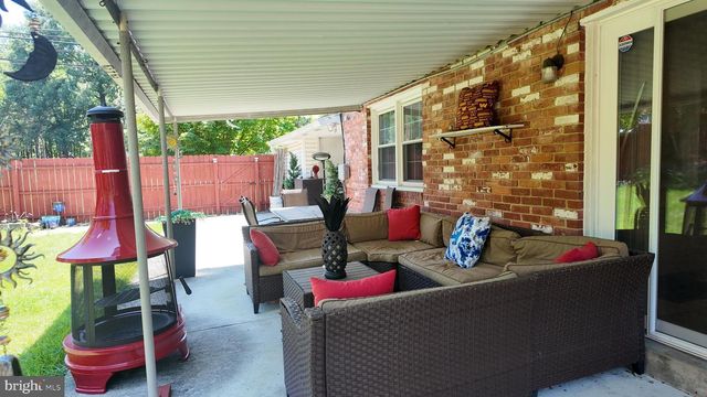 5806 HUNTLAND RD, Temple Hills, MD 20748